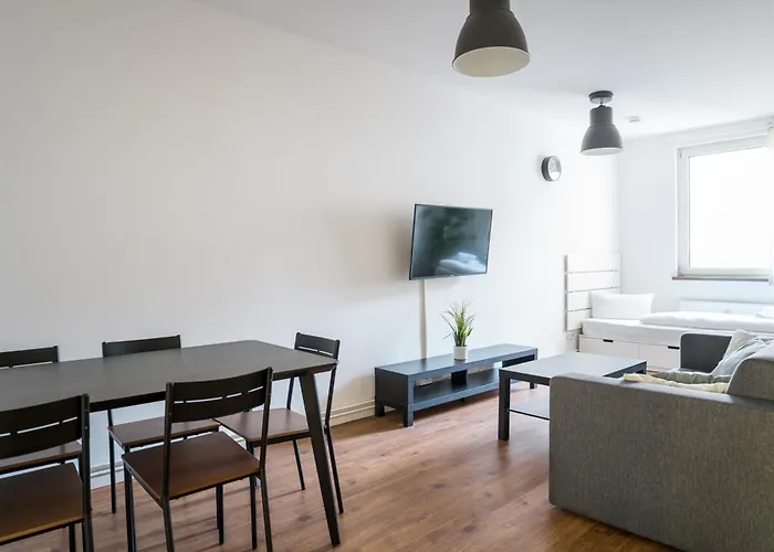 Fantastic 2 Bedroom Apartment