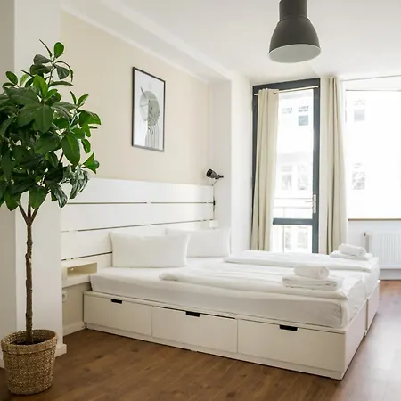 Fantastic 2 Bedroom Apartment Berlin Exterior photo
